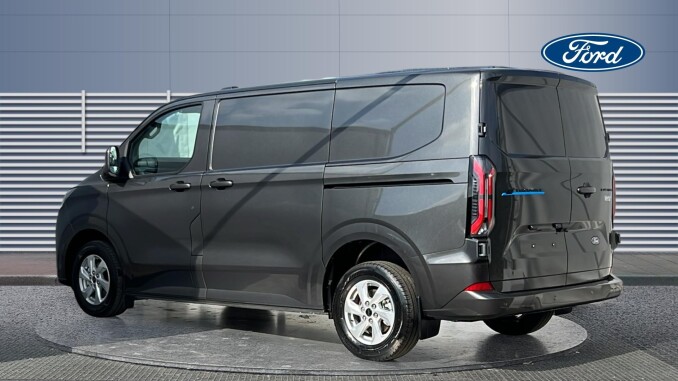 Ford Transit Custom E-320 L1 Electric Awd 100kW 71kWh H1 Van Limited Auto - Image 2